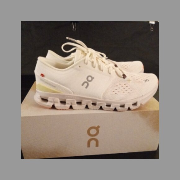 On Running Shoes - On Running CloudTec White Cream Athletic Shoes